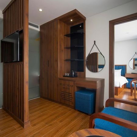 Hotel Ruby Star Đà Nẵng Extérieur photo